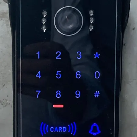 شقة Hebergement Renove Place Du Palais Avec Parking بوردو