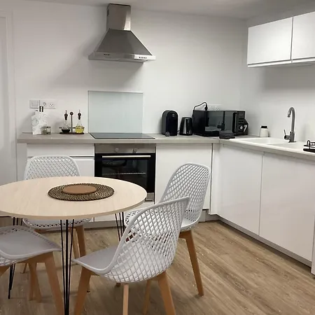 아파트 Hebergement Renove Place Du Palais Avec Parking 보르도